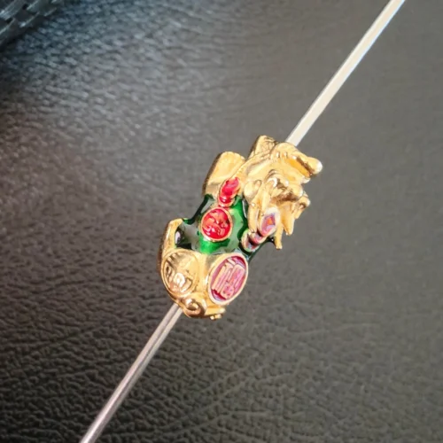 Bring Luck Enamel Unique Keychain (6)