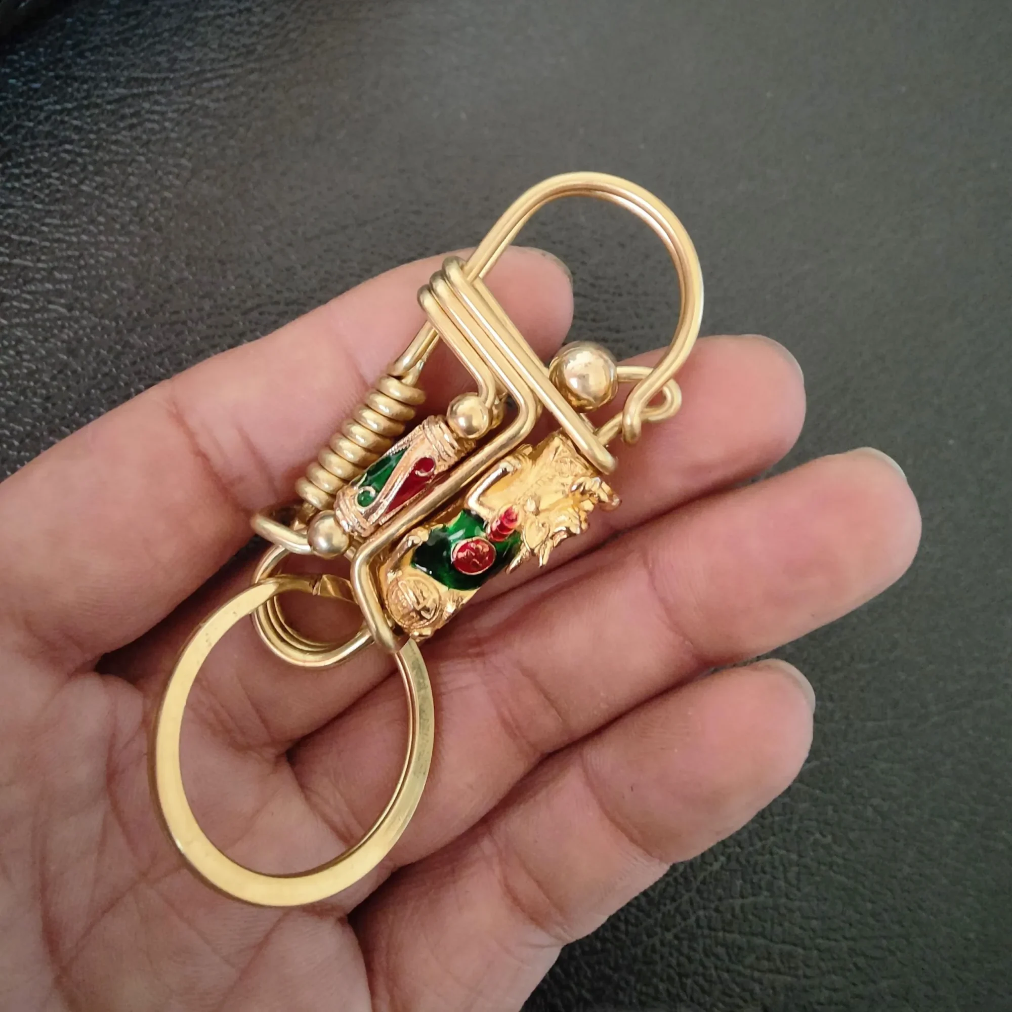 Retro Brass Enamel Keychain (4) Retro Brass Enamel Keychain (4)